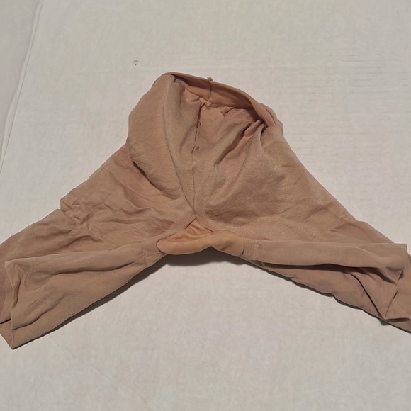 Star by Spanx size A - Picture 5 of 5